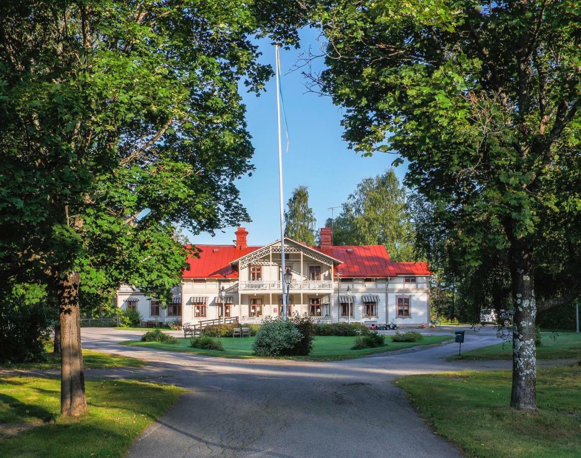 Borrgarden Hostel Ljusdal Exterior foto